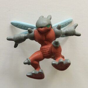 RARE VINTAGE 2001 Digimon Flybeemon Mini Action Figure Bandai